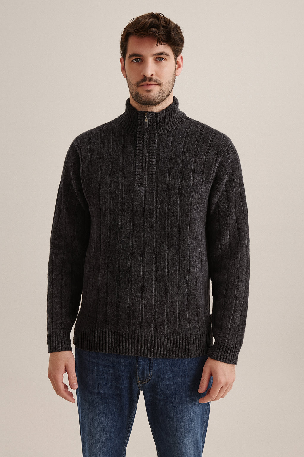 CN-52-JUMP-GREYSTONE-QZ