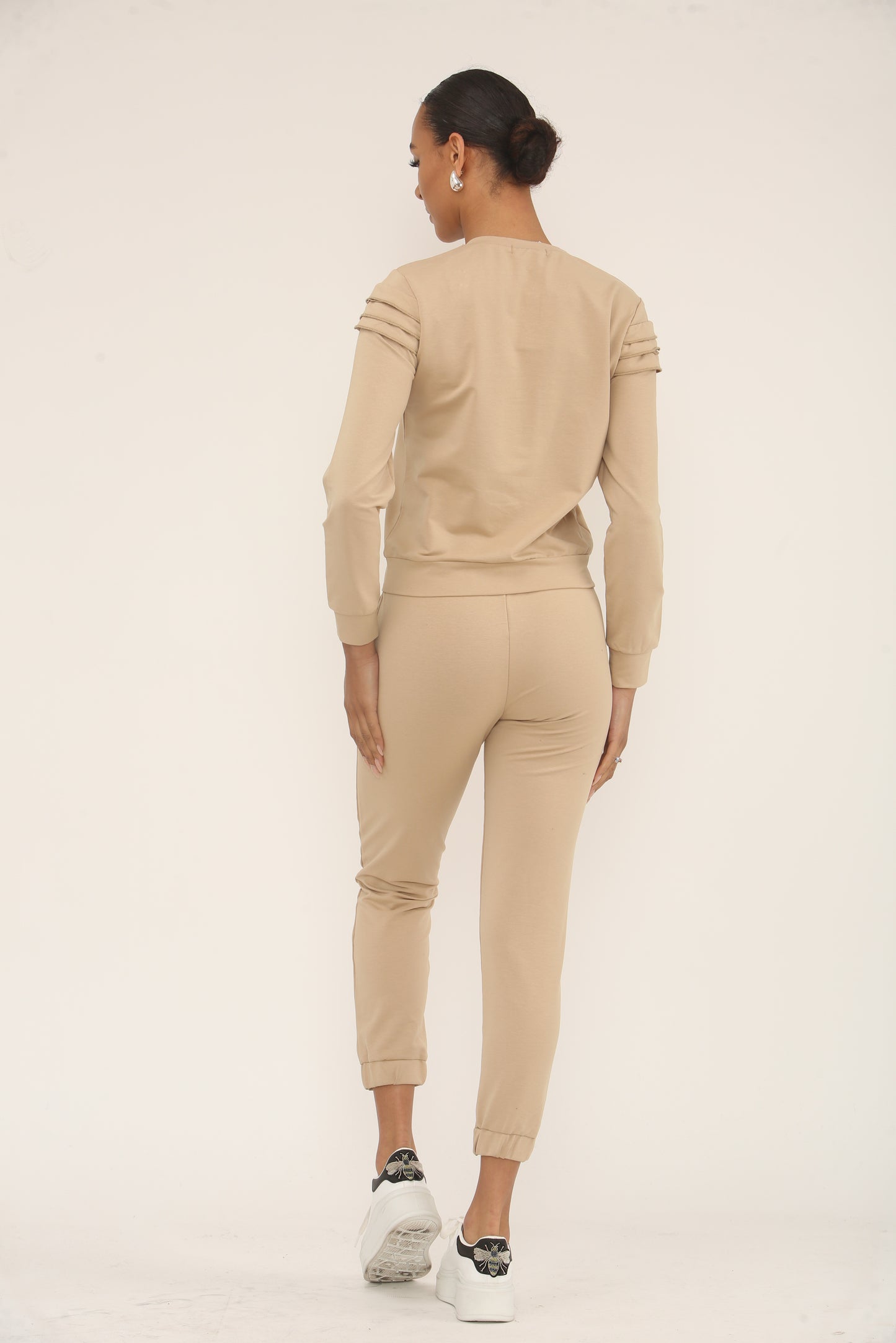 JS-52-SUT-BAIMILY-LADIES