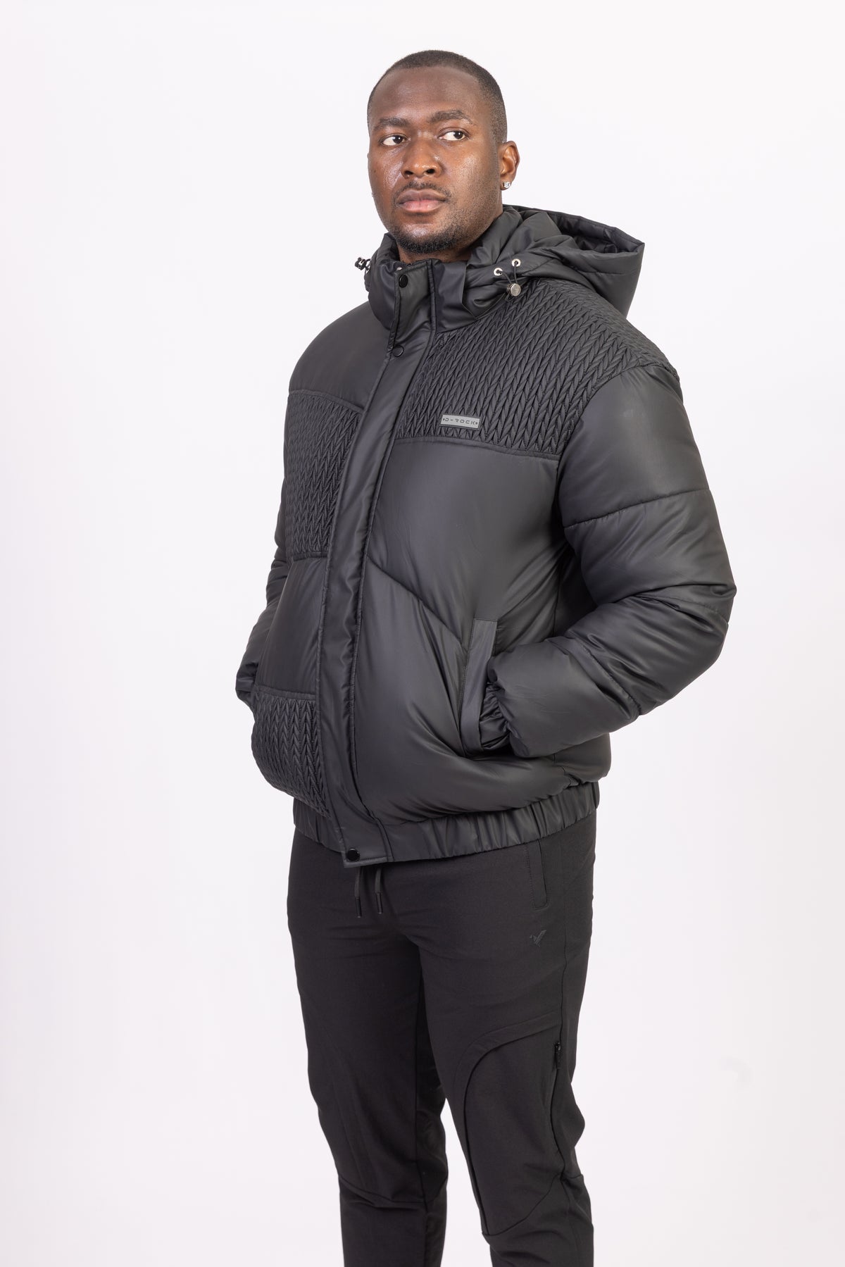 DR-62-JKT-LUDO