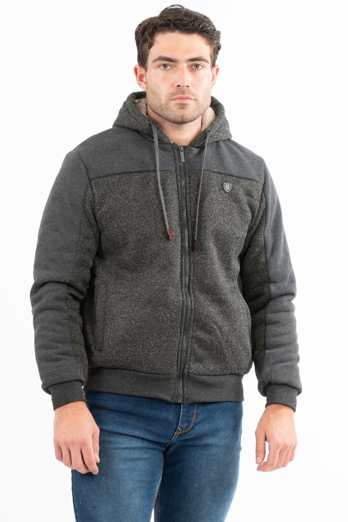 CN-42-JKT-TARRANT-PKB